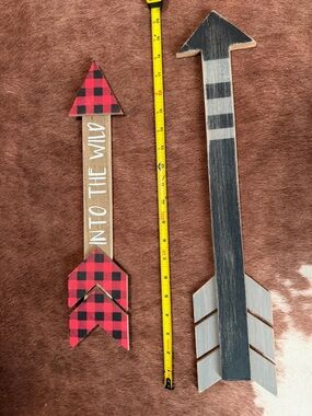 Rustic Red Buffalo Plaid Arrow Wall Decor - Home Accents